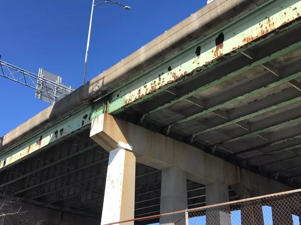 Weight and Lane Restrictions on New Bedford Overpass