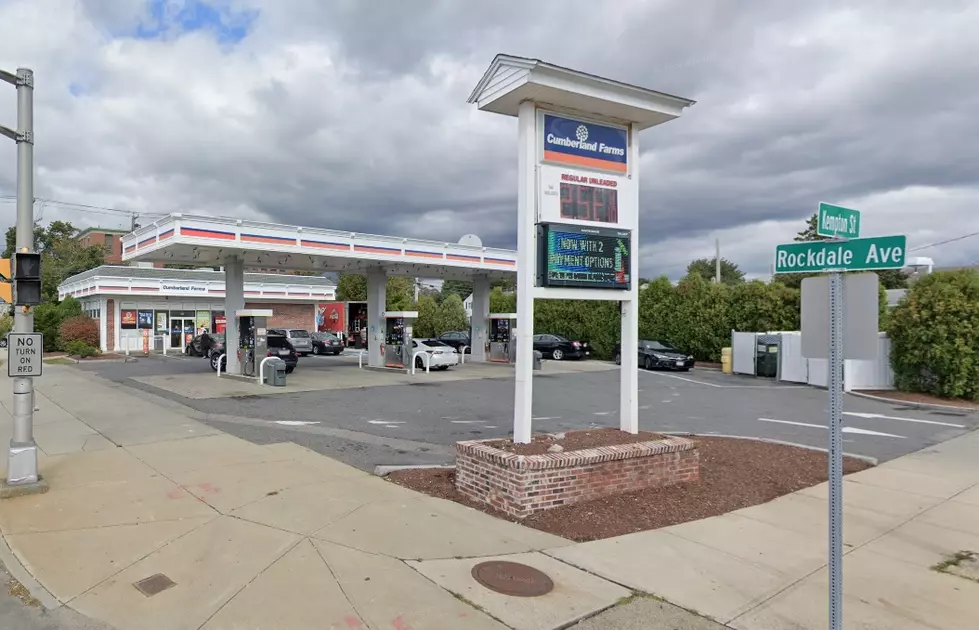 Police Investigate Cumberland Farms Armed Robbery