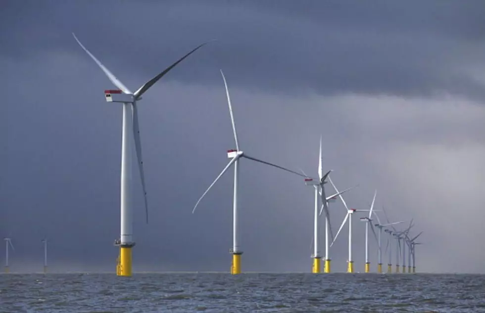 Mitchell Hopes to Atract European Wind Investment Here