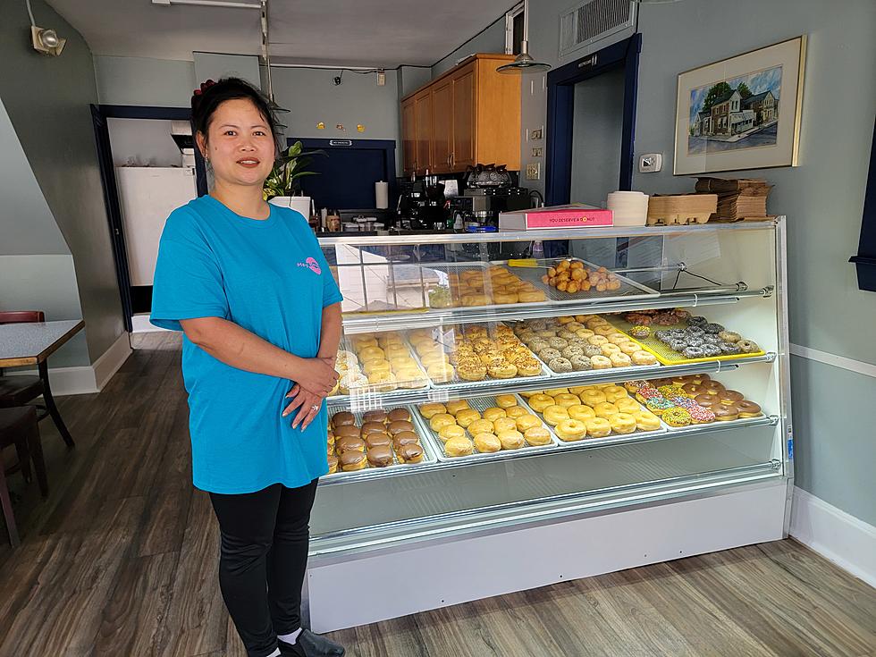 Mey Breakfast Brings Donuts and More to Fairhaven