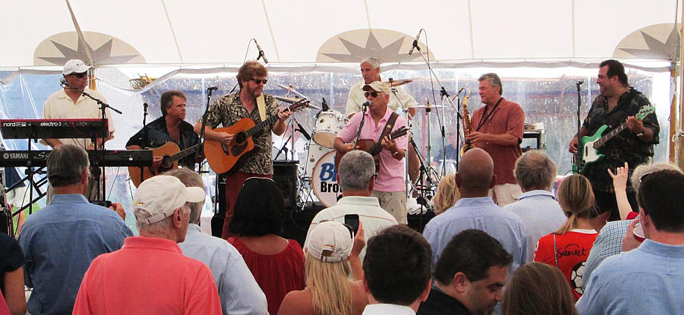 When Taunton's BaHa Brothers Played With Jimmy Buffett