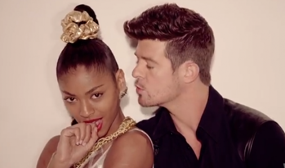 New Controversy Surounding Robin Thicke&#8217;s &#8216;Blurred Lines&#8217; Song