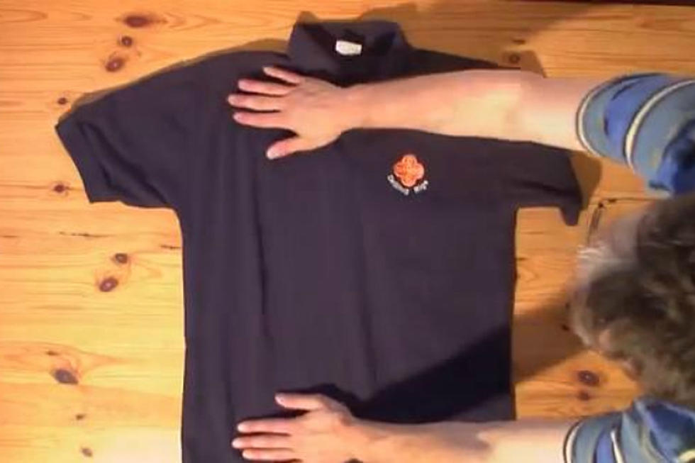 How To Fold A Shirt In Two Seconds [VIDEO]
