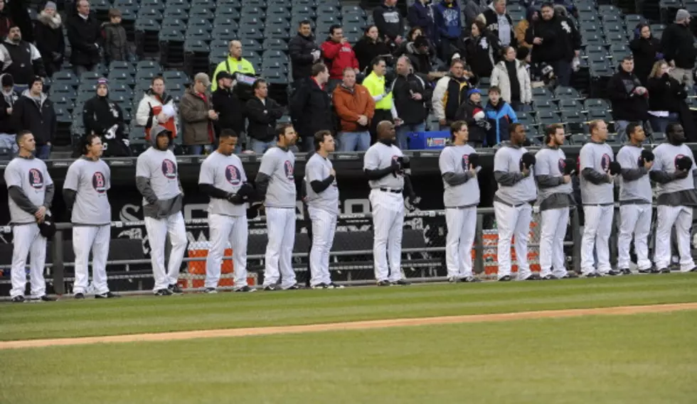 Chicago White Sox Players Wear Boston Strong T-Shirts