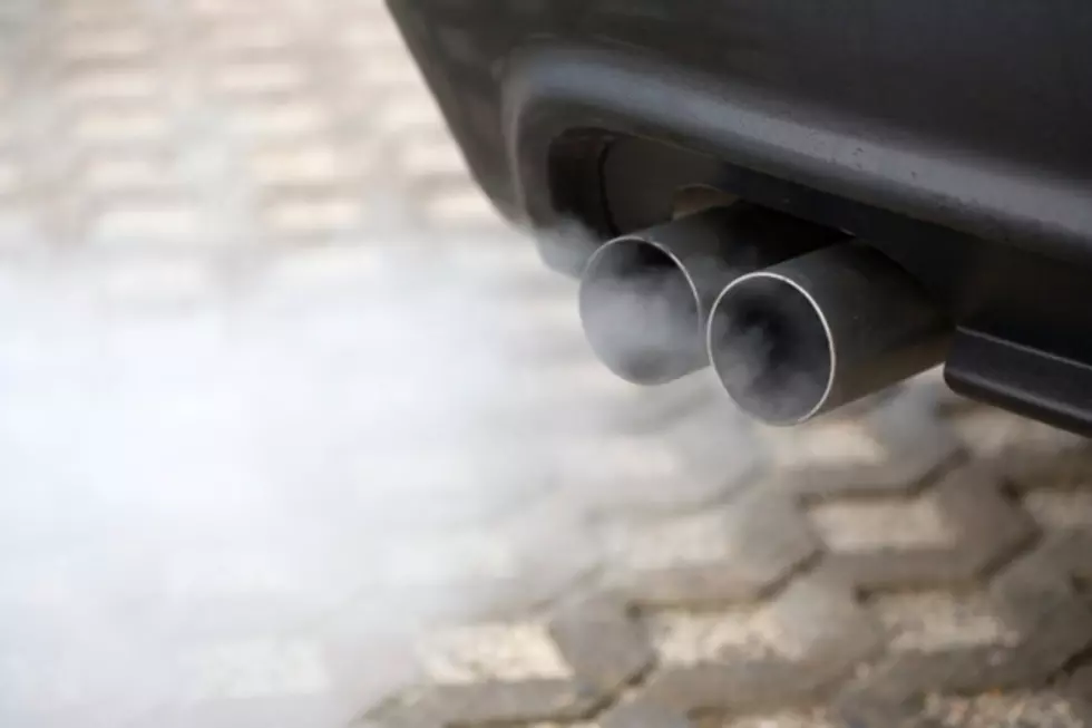 New York Bill Would Pay Citizens For Idling Car Video