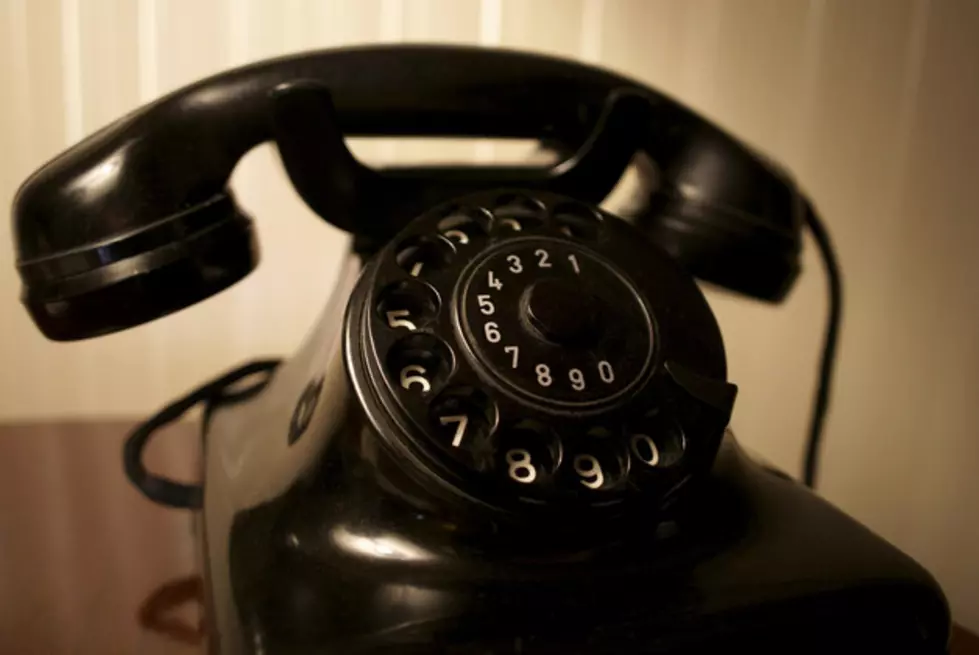 Call Waiting: A Thing Of The Past Or Still Relevant?