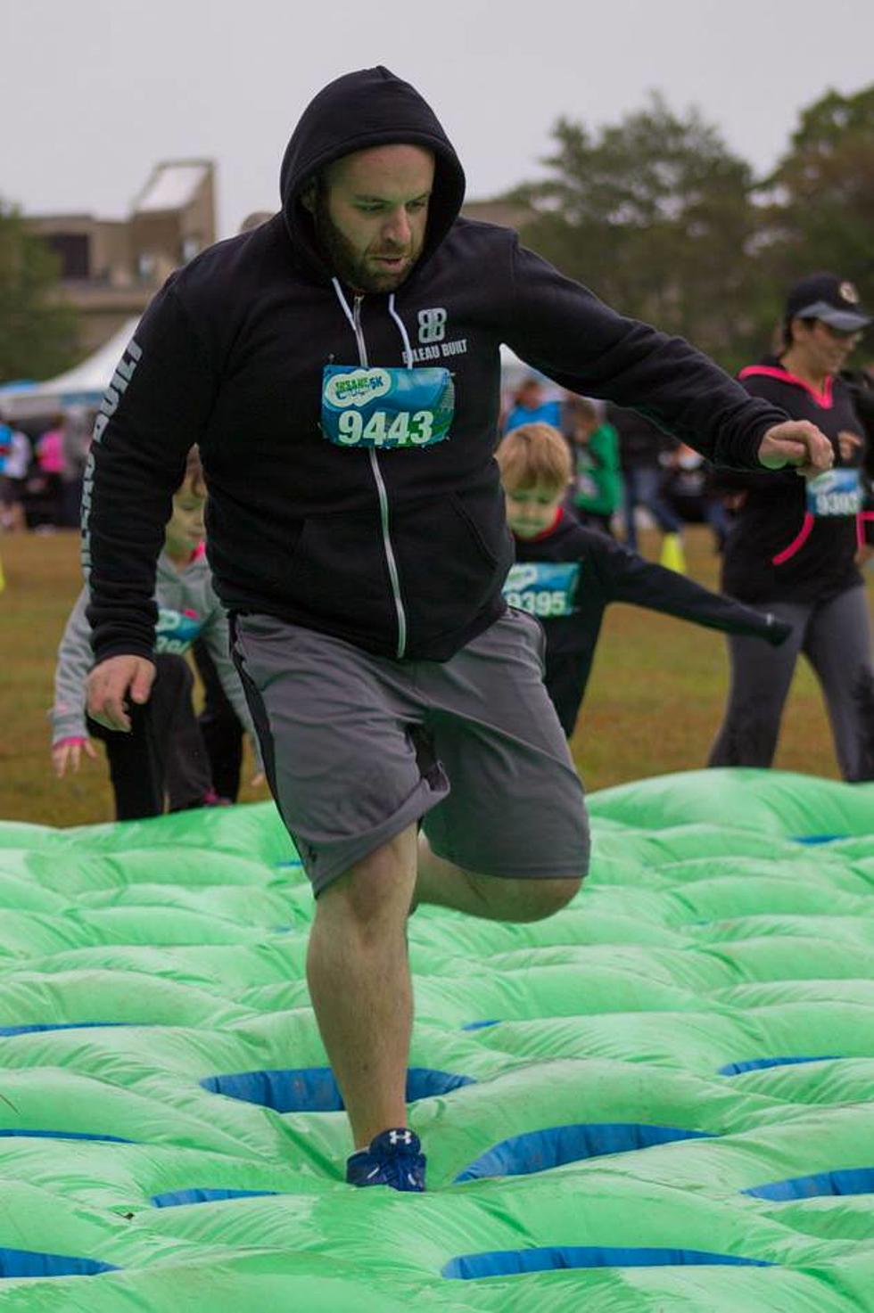 Loren’s Husband Runs Insane Inflatable 5k, Beats Personal Record