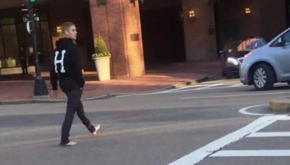 Justin Bieber Spotted (Shoeless) In Boston!