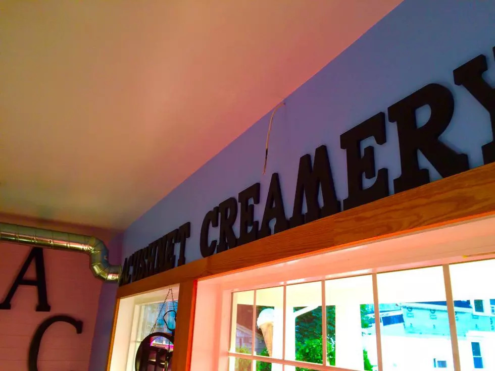 Free Acushnet Creamery