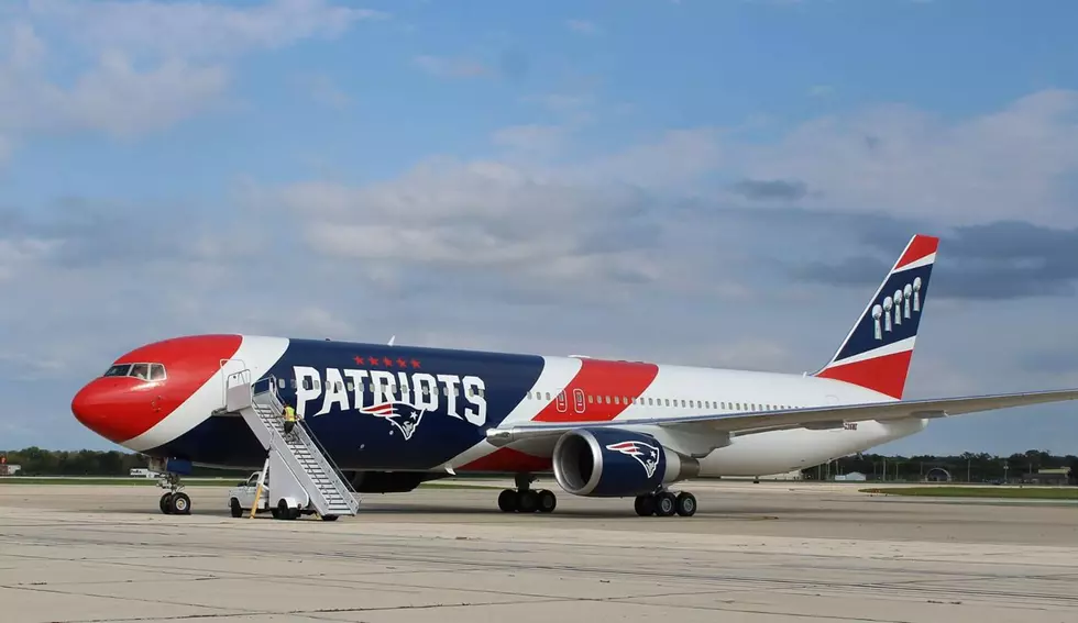See The Inside Of The Patriots Plane! [VIDEO]