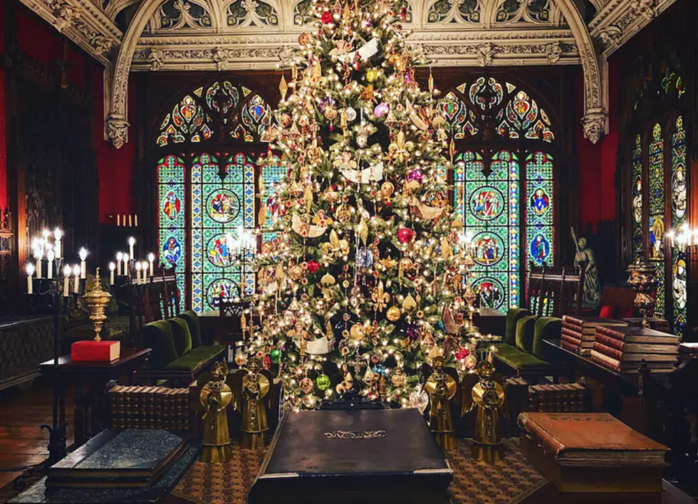 Peak Inside the Stunning Newport Mansions Decorated for the Holidays