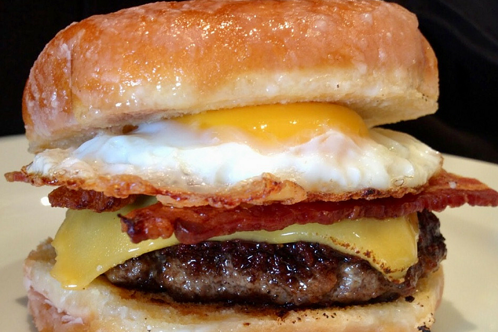 New ‘Donut Burger’ Has Taken Over Country Whip