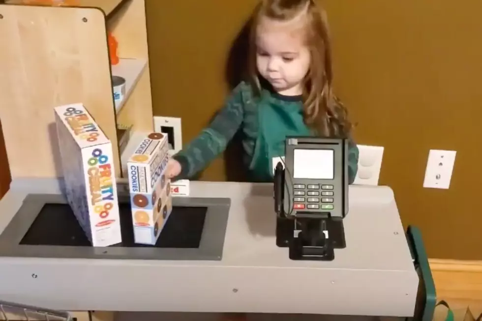 Future Stop & Shop Cashier [VIDEO]