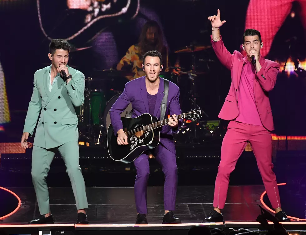 Jonas Brothers Love a ‘Rollercoaster’ [WICKED OR WHACK?]