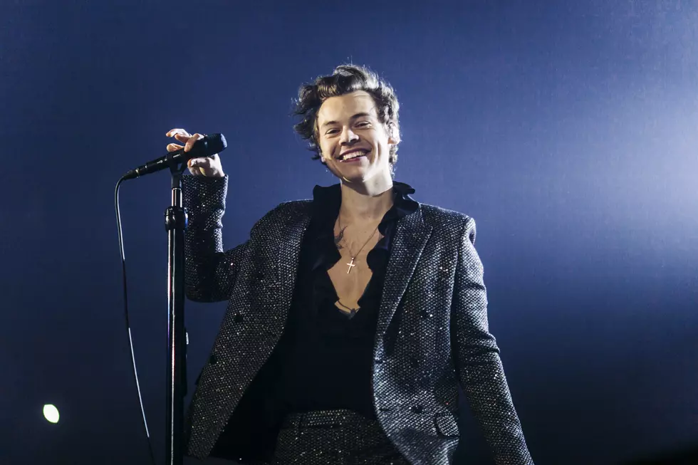 Harry Styles Robbed at Knifepoint