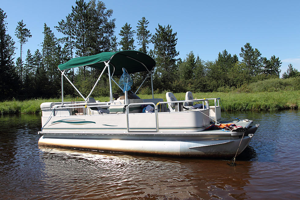 Rent a Pontoon for a Day on the Water [SUMMER BUCKET LIST]