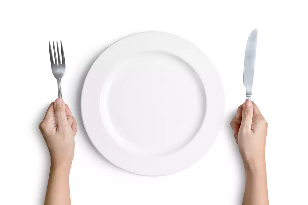 Everyone Is Doing This Fasting Diet Right Now