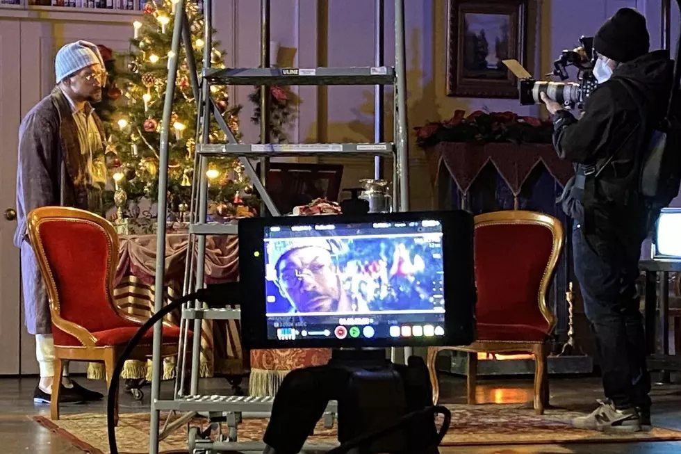 Providence's Trinity Rep Offers Free 'A Christmas Carol' Stream