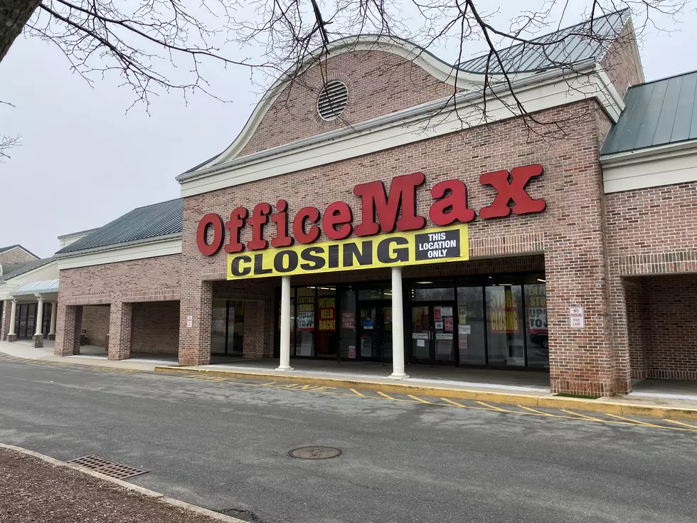 Dartmouth Is Losing Another Brick-and-Mortar Store