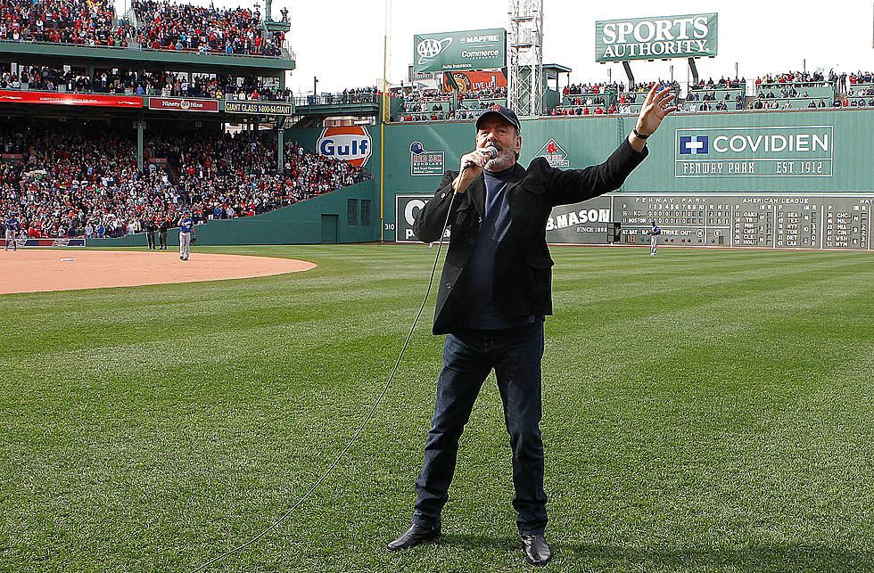 Is It Time for Fenway Park to Lose Neil Diamond’s Sweet Caroline?