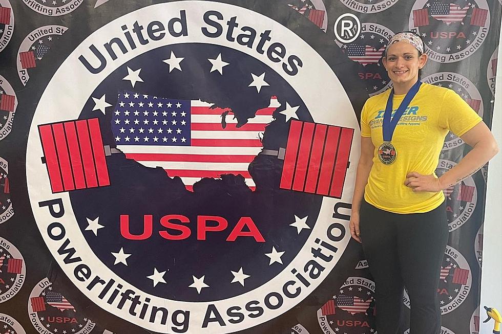 Westport Woman Smashes Weightlifting Records