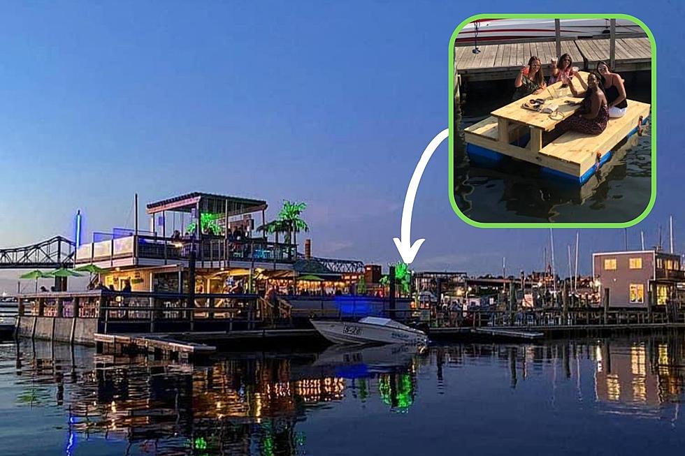 Fall River’s Floating Tables Have Returned to Cool You Down