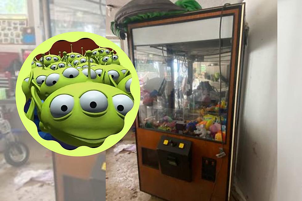 Grab This Free Claw Machine From Dighton Before It's Snatched Up