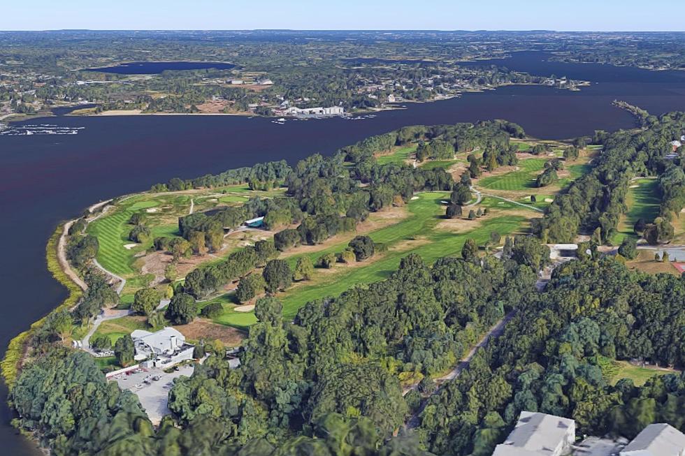 Fall River Golf Course Violated After Tied-Up Naked Man Gets Free