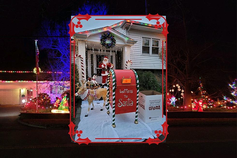 Dartmouth Mailbox to Santa