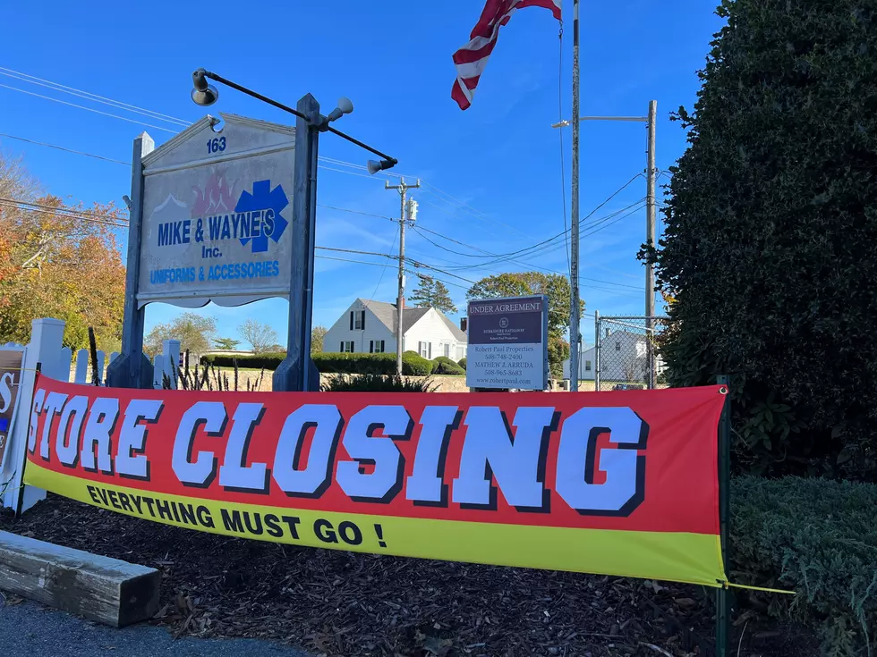 Fairhaven's Mike and Wayne's Uniforms Permanently Closing