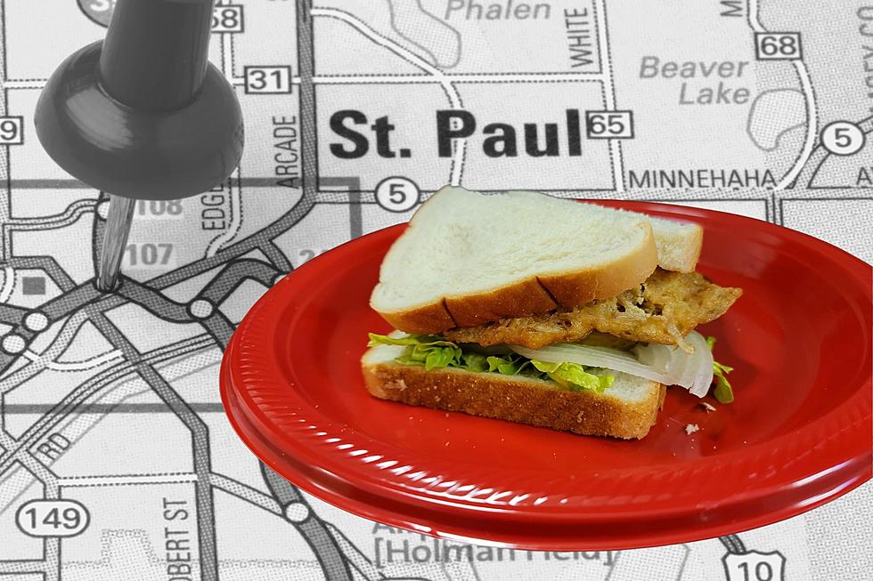 Is the "St. Paul" Better Than a Chow Mein Sandwich?