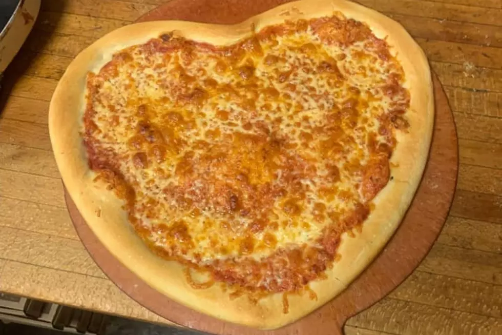 Have Heart-Shaped Pizza Delivered This Valentine’s Day