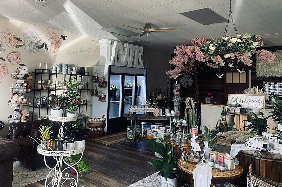 Acushnet's Newest Flower Shop