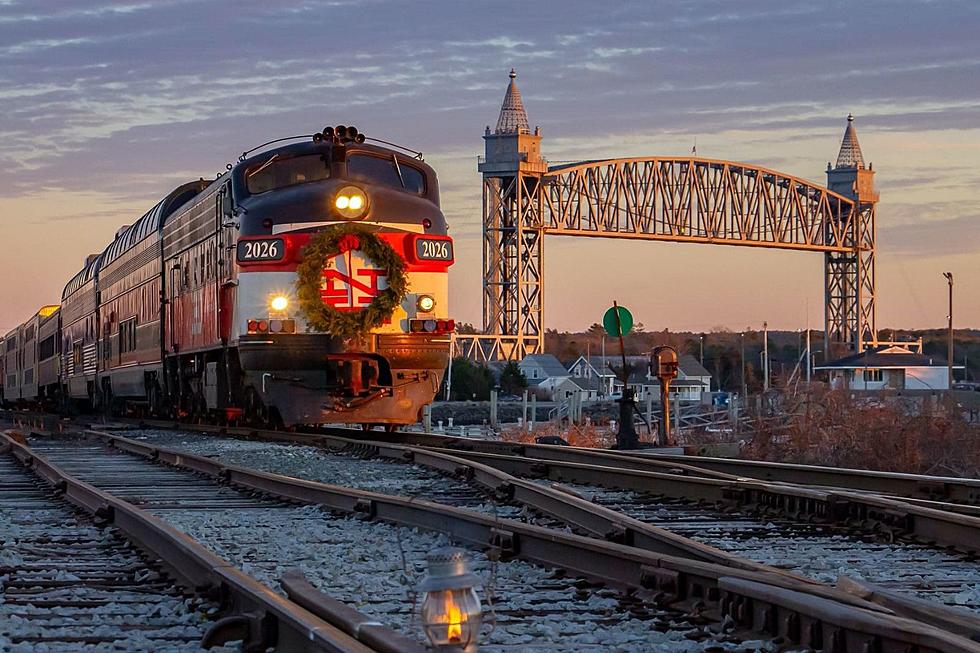 Cape Cod Polar Express Train Ride Will Put You on Right Track for Christmas