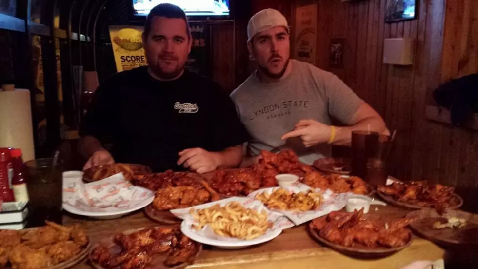 2 Guys, 100 Chicken Wings, 1 Hooters