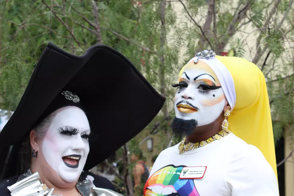 Texas Drag Shows Becoming a Target of Right-Wing Extremist Groups