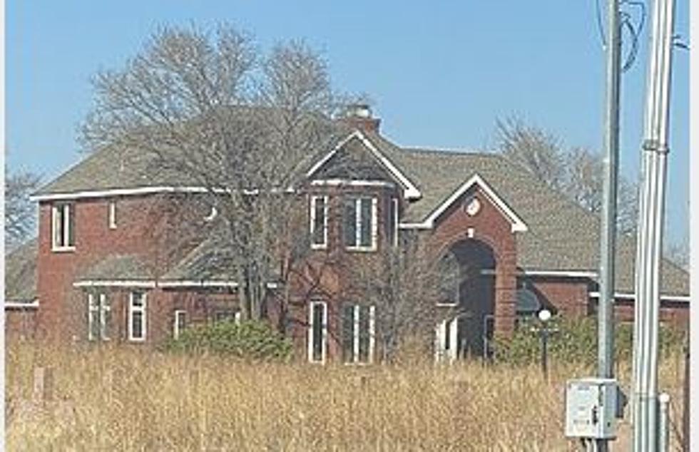 Did You Know There Is A  Haunted House On The Road Between Midland  And Lubbock? Have You Seen It?
