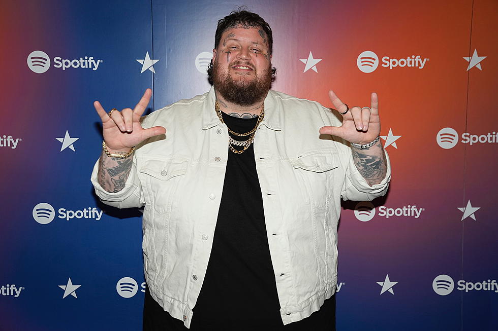 Jelly Roll Announces Special Show At Billy Bob’s Texas