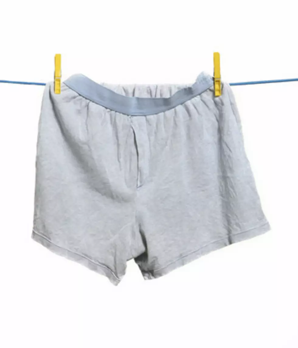 Ladies Notice Male Co-Worker Wears No Underwear – Leo and Rebecca Topic