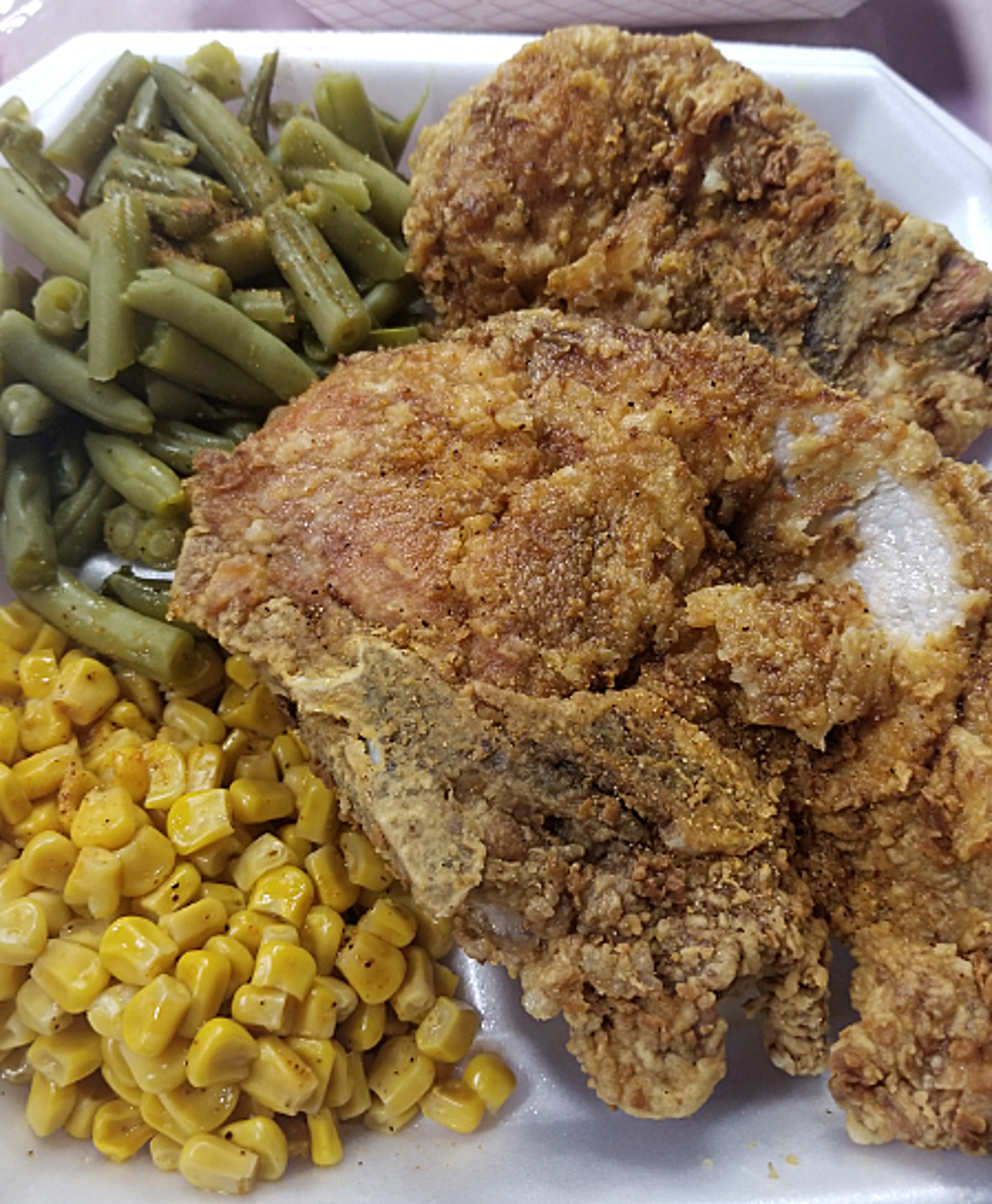 Mama’s Soulfood Is So Good