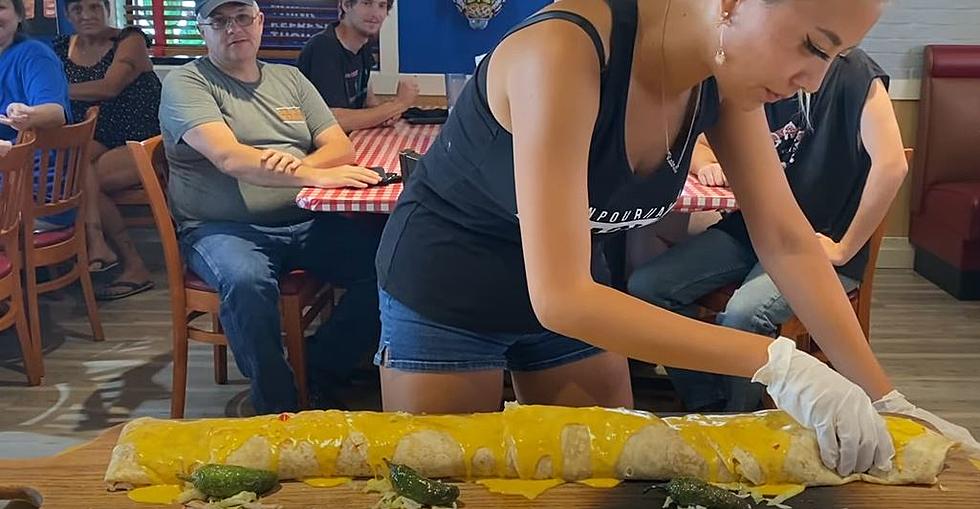 See Woman Beat The 10 Pound Burrito Challenge Here In Texas