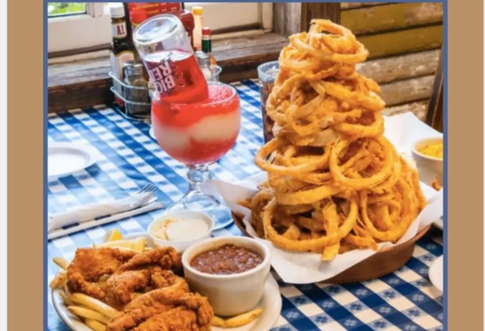 Could These Be The Best Onion Rings In Texas?