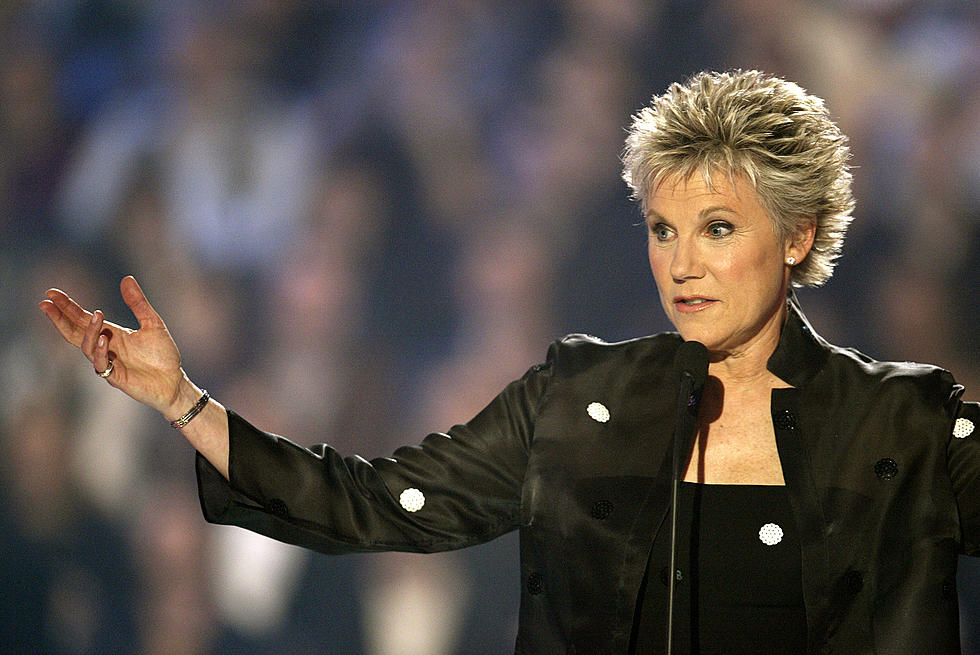 Country Pop Bites: Anne Murray – June 5