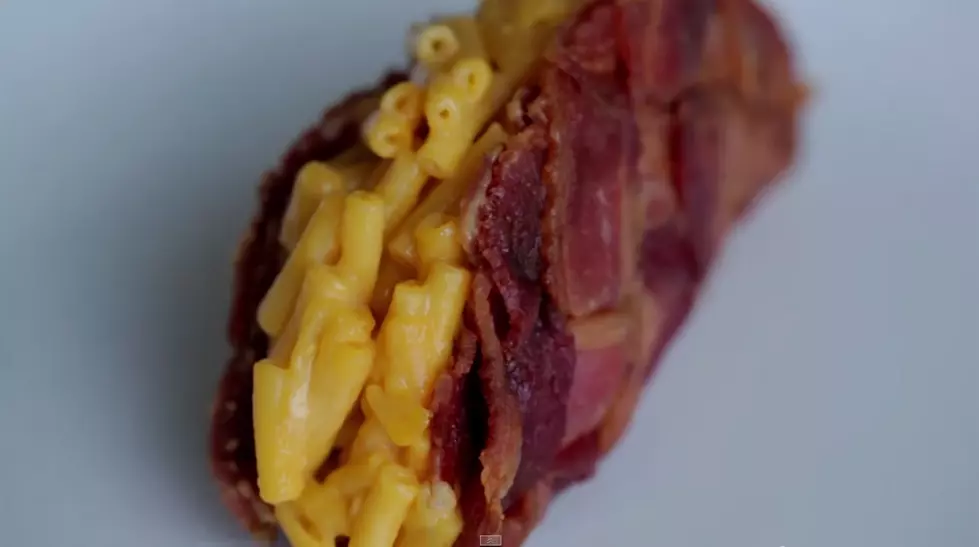 Bacon Taco With Mac & Cheese! [VIDEO]