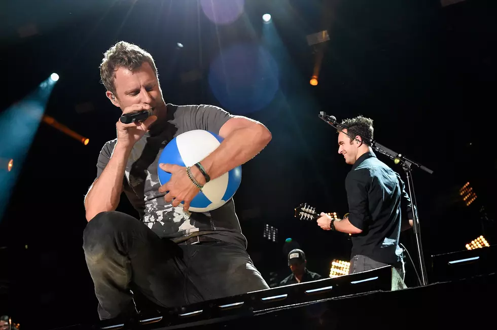 Classic Country Song: Dierks’ “Come A Little Closer” [VIDEO]