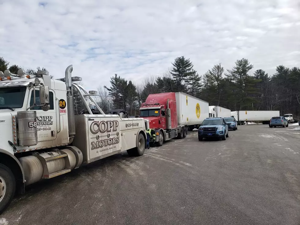 Maine Police Seize 5 Tractor-Trailers over Unpaid Tolls