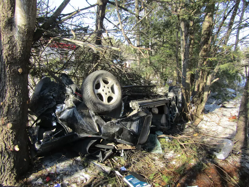 19-Year-Old Man Lifeflighted after Crash on I-95
