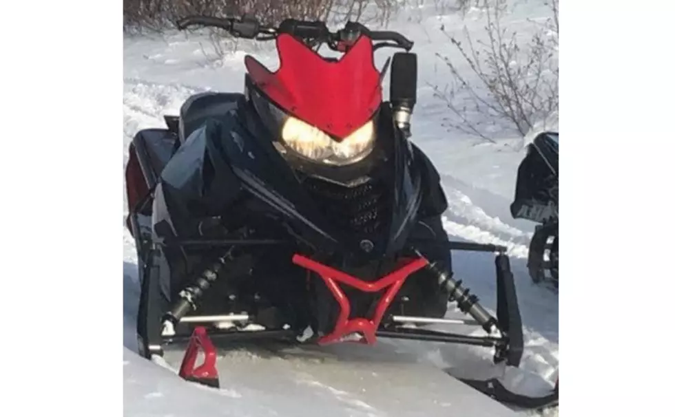 Snowmobile stolen, Saint-François-de-Madawaska, NB