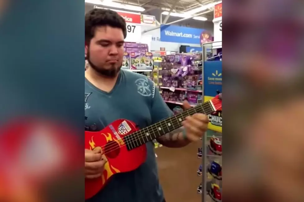 Rockin’ On A Toy Guitar –  SRV’s Pride and Joy [VIDEOS]
