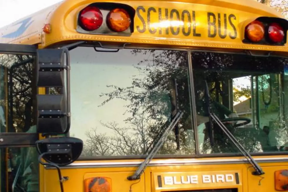 No Injuries in Woodstock School Bus Accident
